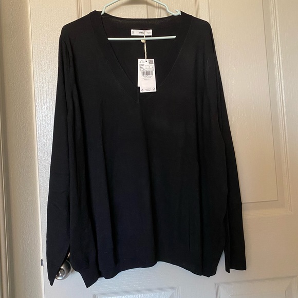NWT V-neck knit sweater. 4XL. - Picture 4 of 4